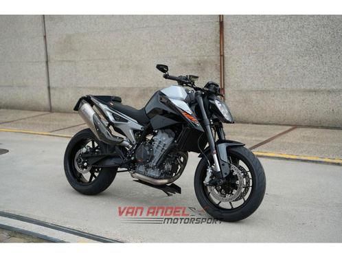 KTM 790 DUKE L | 35kw/A2 | Akrapovic ! (bj 2019), Motoren, Motoren | KTM, Bedrijf, Naked bike, 12 t/m 35 kW, 2 cilinders