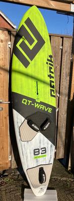Patrik QT wave 83ltr, Watersport en Boten, Windsurfen, Ophalen, Gebruikt, Minder dan 250 cm, Met vin(nen)