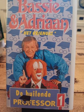 Bassie & Adriaan VHS Collectie - 18 stuks! beschikbaar voor biedingen