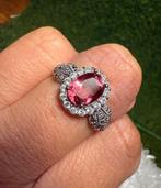 Ring in koninklijke stijl met een Franse roze topaas, Ophalen of Verzenden