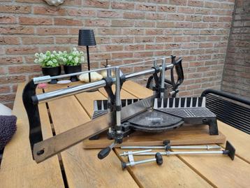 Verstek zaag kreator beschikbaar voor biedingen