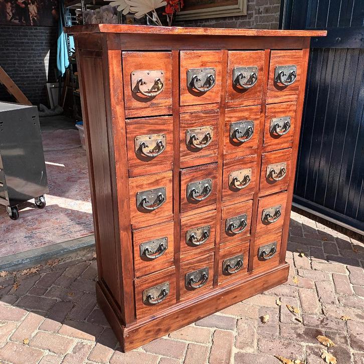 oude zeer zware Apothekerskast met 20 lades 130 x 101 x 41cm, Huis en Inrichting, Kasten | Ladekasten, Gebruikt, 100 tot 150 cm