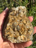 Pyriet met Kwarts Mineraal Edelsteen, Ophalen of Verzenden, Mineraal
