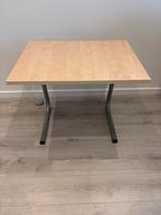 Kinderen studeertafel lichtwood kleur, Ophalen, Gebruikt, Bureau