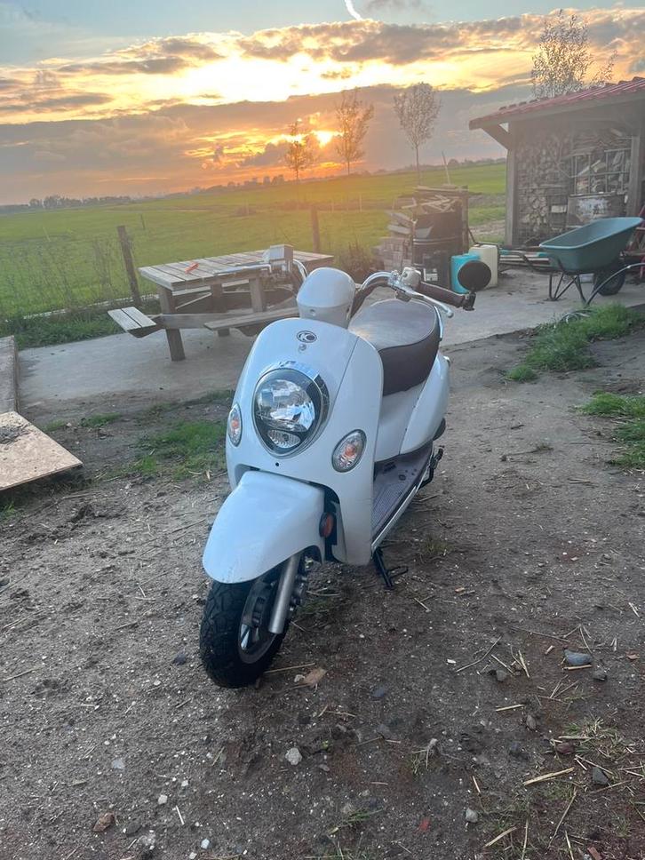 Kymco Sento brom, Fietsen en Brommers, Scooters | SYM, Gebruikt, Overige modellen, Benzine, Ophalen