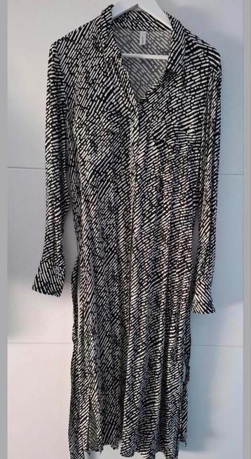 Nieuwe shirtdress in zwart/wit print Soyaconcept maat L/42 beschikbaar voor biedingen