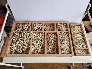 Grote partij keramiek ovenplaten & stapelmateriaal beschikbaar voor biedingen