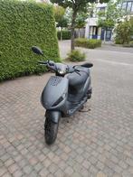 Piaggio Zip 4T 2014 -10.423 km - nieuwe banden, Fietsen en Brommers, Scooters | Piaggio, Ophalen, Gebruikt, Zip, Benzine