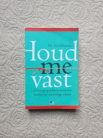 Sue Johnson - Houd me vast beschikbaar voor biedingen