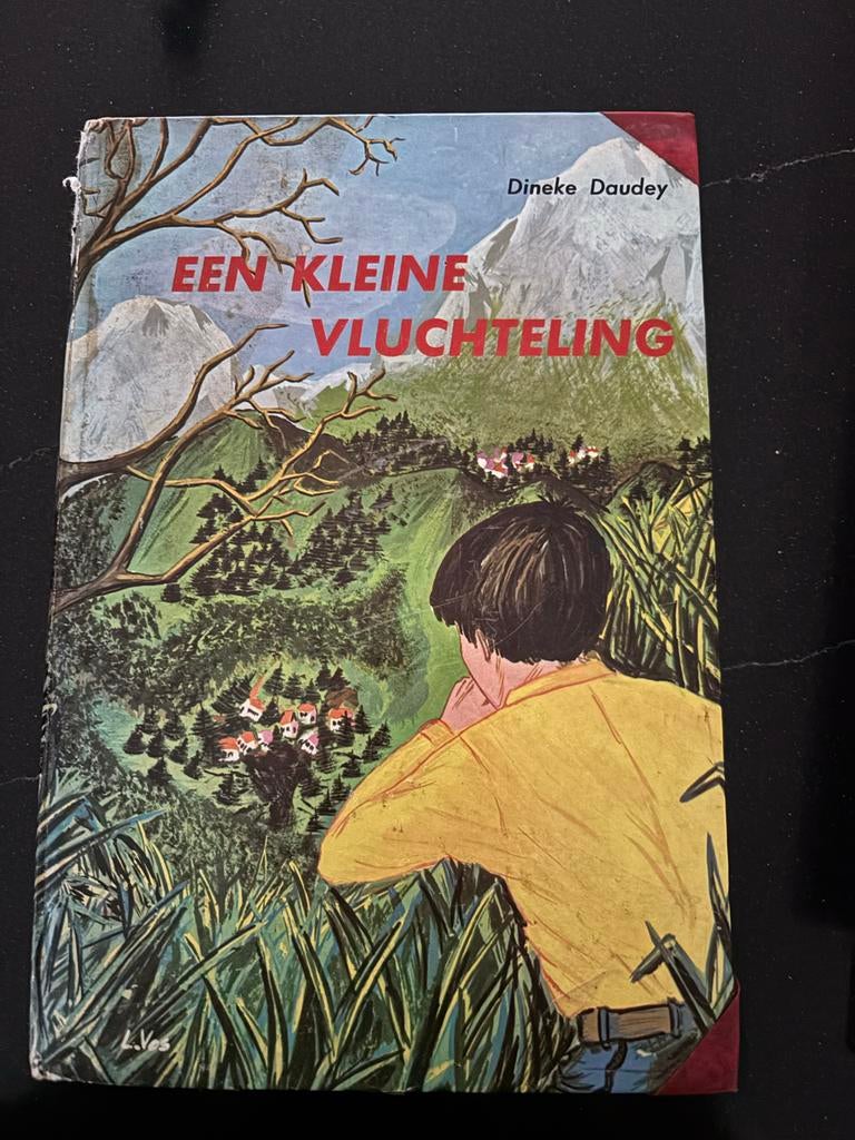 Een kleine vluchteling - Dineke Daudey, Ophalen of Verzenden, Gelezen, Fictie