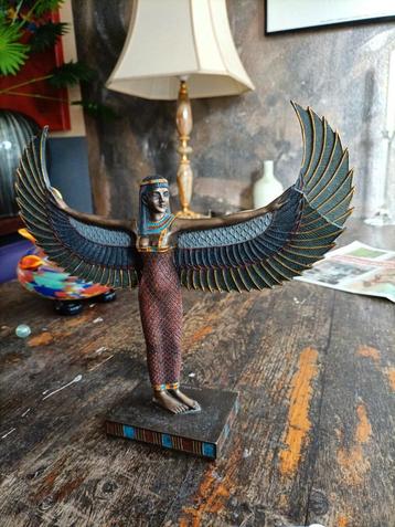 Isis Beeld - Verona - Egyptische Godin beschikbaar voor biedingen