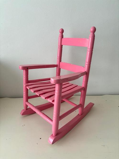 Kinder schommelstoel roze kinderstoeltje hout, Kinderen en Baby's, Kinderkamer | Tafels en Stoelen, Gebruikt, Stoel(en), Ophalen