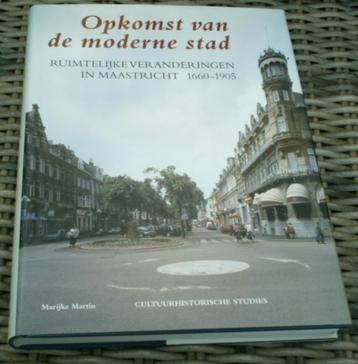 Ruimtelijke veranderingen in Maastricht 1660-1905. Martin. beschikbaar voor biedingen
