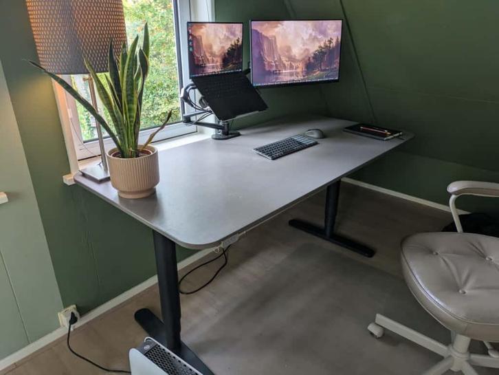 Ikea Sta zit Bureau - Automatisch - 160x80cm, Huis en Inrichting, Bureaus, Gebruikt, Stabureau, Elektrisch, In hoogte verstelbaar