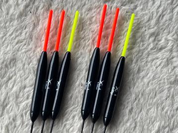 adv 261 / NIEUW serie 6 dobbers MATRIX beschikbaar voor biedingen