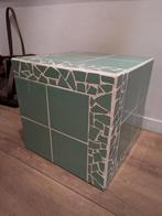 Leuk betegeld bijzettafeltje, Ophalen, Rond, Minder dan 55 cm, 45 tot 60 cm