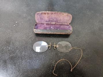 lorgnet / pince nez