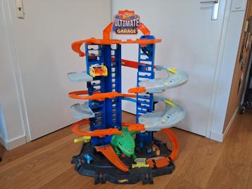 Hot Wheels Ultimate Garage (Dinosaurus) beschikbaar voor biedingen