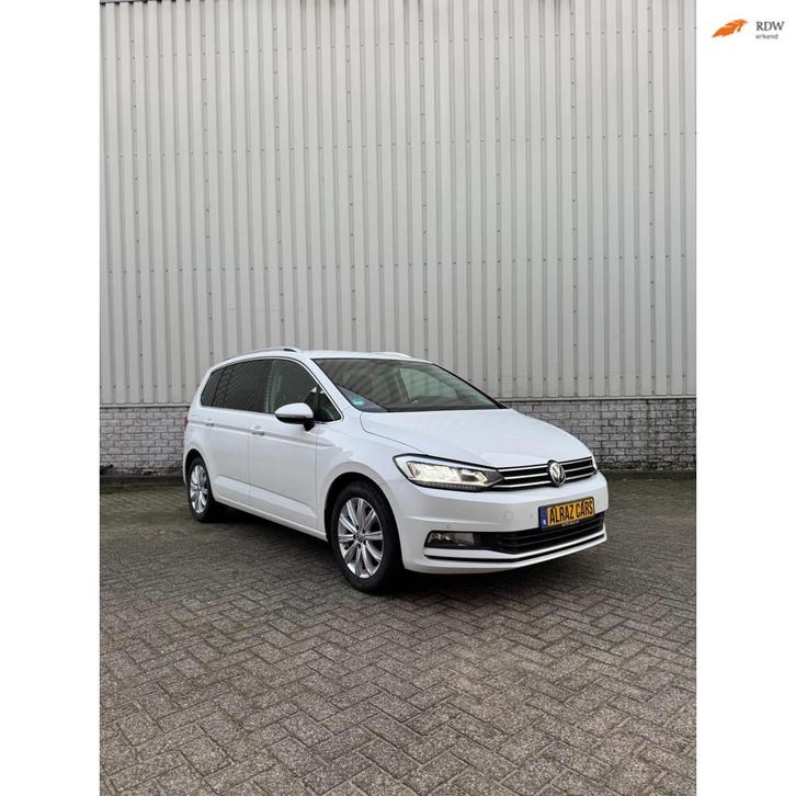 Volkswagen Touran 1.4 TSI Highline/LED/MASSAGE/TREKHAAK/VOLL, Auto's, Volkswagen, Bedrijf, Te koop, Touran, ABS, Achteruitrijcamera
