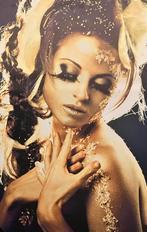 Sexy goudkleurige bescheiden burlesque vrouw H-1,2 x B-1,0, Ophalen of Verzenden