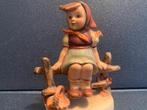 Prachtig oud porseleinenHummel beeldje uit 1938, Ophalen of Verzenden