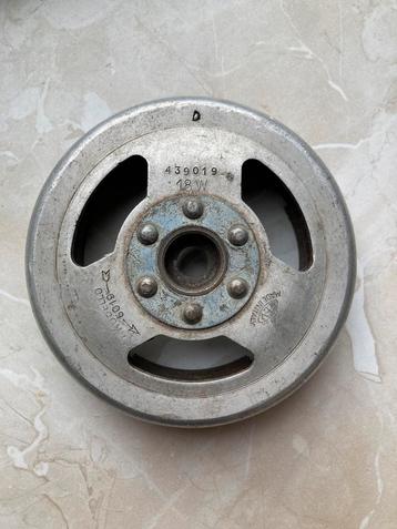 vliegwiel ontsteking CEV 6019 brommer hulpmotor beschikbaar voor biedingen