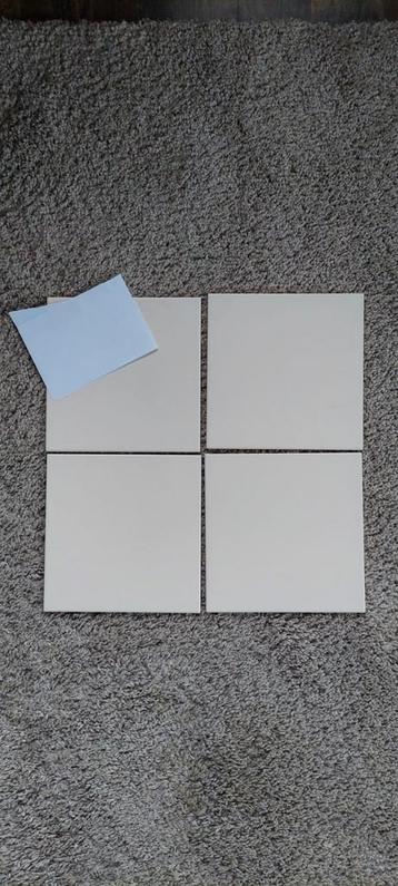 Object crème mat wandtegel 25m2 beschikbaar voor biedingen