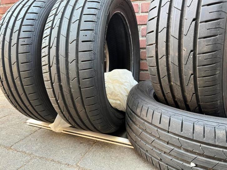 Zomerbanden / Banden 195 55 R16 87W Hankook, Auto diversen, Auto-accessoires, Zo goed als nieuw, Ophalen