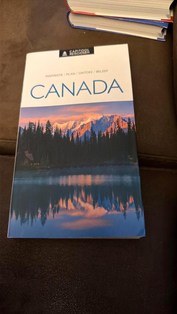 Capitool - Canada, Boeken, Reisgidsen, Zo goed als nieuw, Reisgids of -boek, Noord-Amerika, Capitool, Ophalen of Verzenden