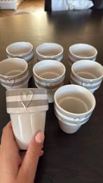 8 melk bekers Bastion collections, Huis en Inrichting, Keuken | Servies, Ophalen of Verzenden, Zo goed als nieuw