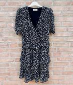 Zwarte bloemenjurk van Modström – Maat M, Kleding | Dames, Jurken, Maat 38/40 (M), Modström, Verzenden, Zwart