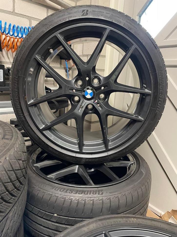 Orginele 18 inch BMW wielen 554M 1-Serie F40 2-Serie F44, Auto-onderdelen, Banden en Velgen, Banden en Velgen, Zomerbanden, 18 inch