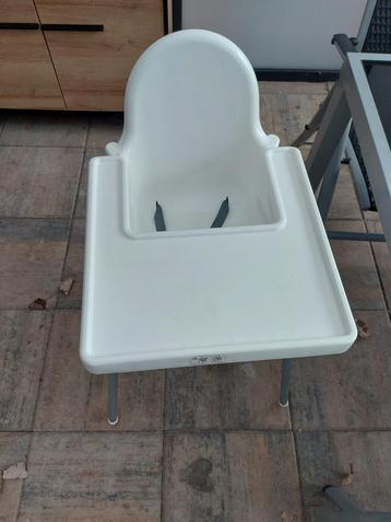 Ikea kinderstoel beschikbaar voor biedingen
