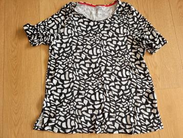 Shirt maat 48 beschikbaar voor biedingen