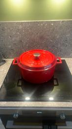 Lava cassarole 32 cm gietijzer, Huis en Inrichting, Keuken | Potten en Pannen, Ophalen, Zo goed als nieuw, Gietijzer, Koekenpan of Braadpan