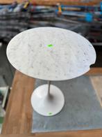 Saarinen Round bijzettafel 41cm, Ophalen