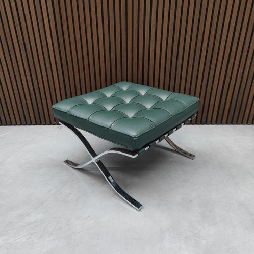 Knoll - Barcelona chair ottoman Bauhaus groen, Huis en Inrichting, Banken | Voetenbanken en Poefen, Nieuw, 50 tot 75 cm, 50 tot 75 cm