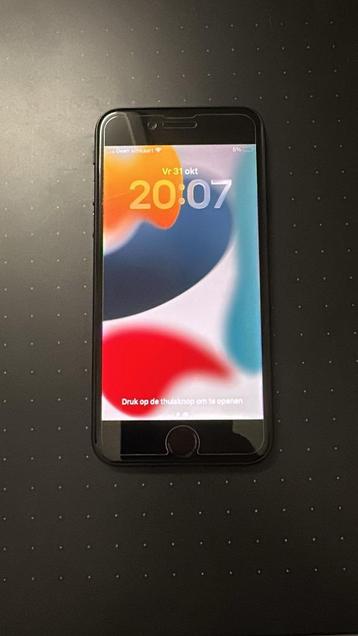 iPhone SE (2020) 64 GB Zwart beschikbaar voor biedingen