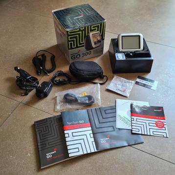 TomTom GO 300 Navigatiesysteem met Accessoires beschikbaar voor biedingen