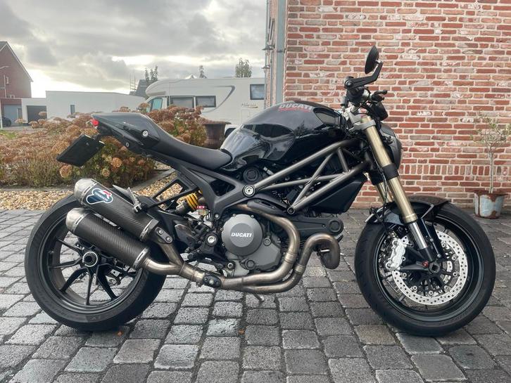 Ducati Monster 1100 Evo - Naked Bike, Motoren, Motoren | Ducati, Particulier, Naked bike, meer dan 35 kW, 2 cilinders, Motorrijbewijs A