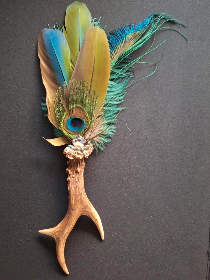 Smudge waaier Feather fan op gewei, Antiek en Kunst, Kunst | Niet-Westerse kunst, Ophalen of Verzenden