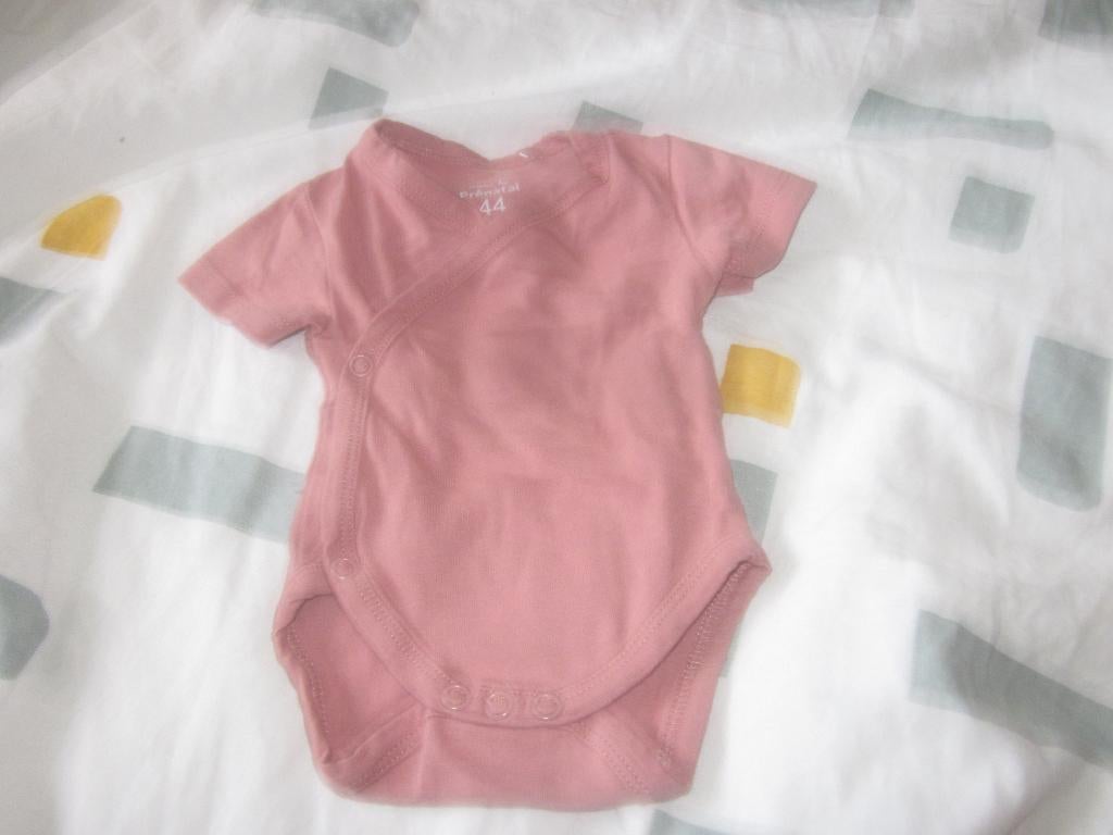 Mooi oudroze prematuur rompertje Prenatal maat 44 zgan, Kinderen en Baby's, Babykleding | Prematuur, Nacht- of Onderkleding, Meisje