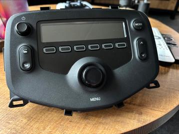 Inbouw bluetooth radio citroen/peugot/toyota beschikbaar voor biedingen