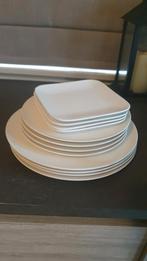 Vivo diner/ ontbijt/  en platte gebak borden 3x 4 stuks, Huis en Inrichting, Keuken | Servies, Ophalen, Zo goed als nieuw, Bord(en)