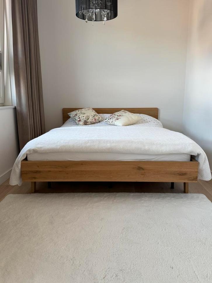 Prachtig eiken swiss sense bed 160x200, Huis en Inrichting, Slaapkamer | Bedden, Zo goed als nieuw, Tweepersoons, 160 cm, Hout