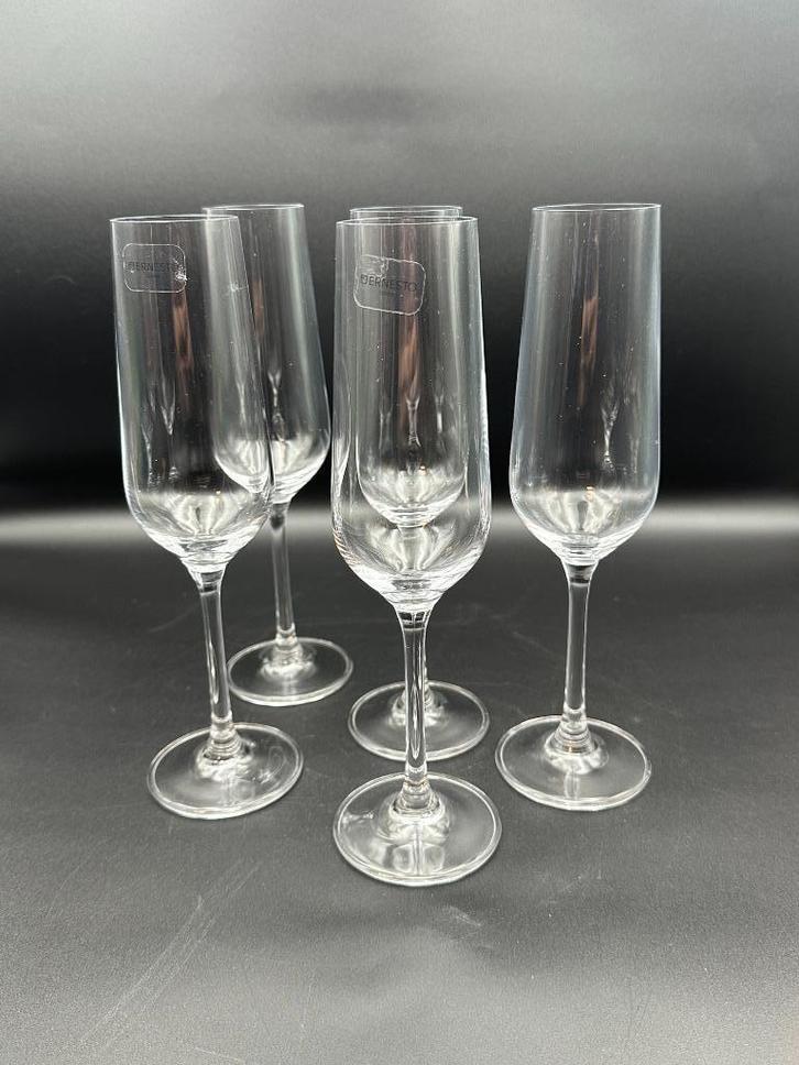 Set van 5 Luxe Champagneglazen – Kristalachtig met Originele, Verzamelen, Glas en Borrelglaasjes, Zo goed als nieuw, Overige typen