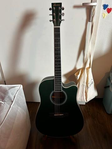 Fazley Akoestische Gitaar groen met glitters beschikbaar voor biedingen