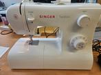 Singer Tradition 2282, Hobby en Vrije tijd, Naaimachines en Toebehoren, Ophalen, Zo goed als nieuw, Naaimachine, Singer
