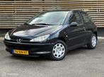 Peugeot 206 1.4 Pop' Art | nieuwe distributieriem | | APK|, Auto's, Peugeot, Voorwielaandrijving, Stof, 4 cilinders, Zwart