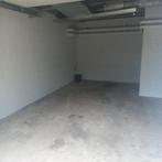 PER DIRECT TE HUUR GARAGEBOX ZWIJNDRECHT.